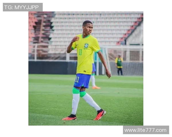 克鲁塞罗与圣保罗激战正酣谁能在这场对决中笑到最后